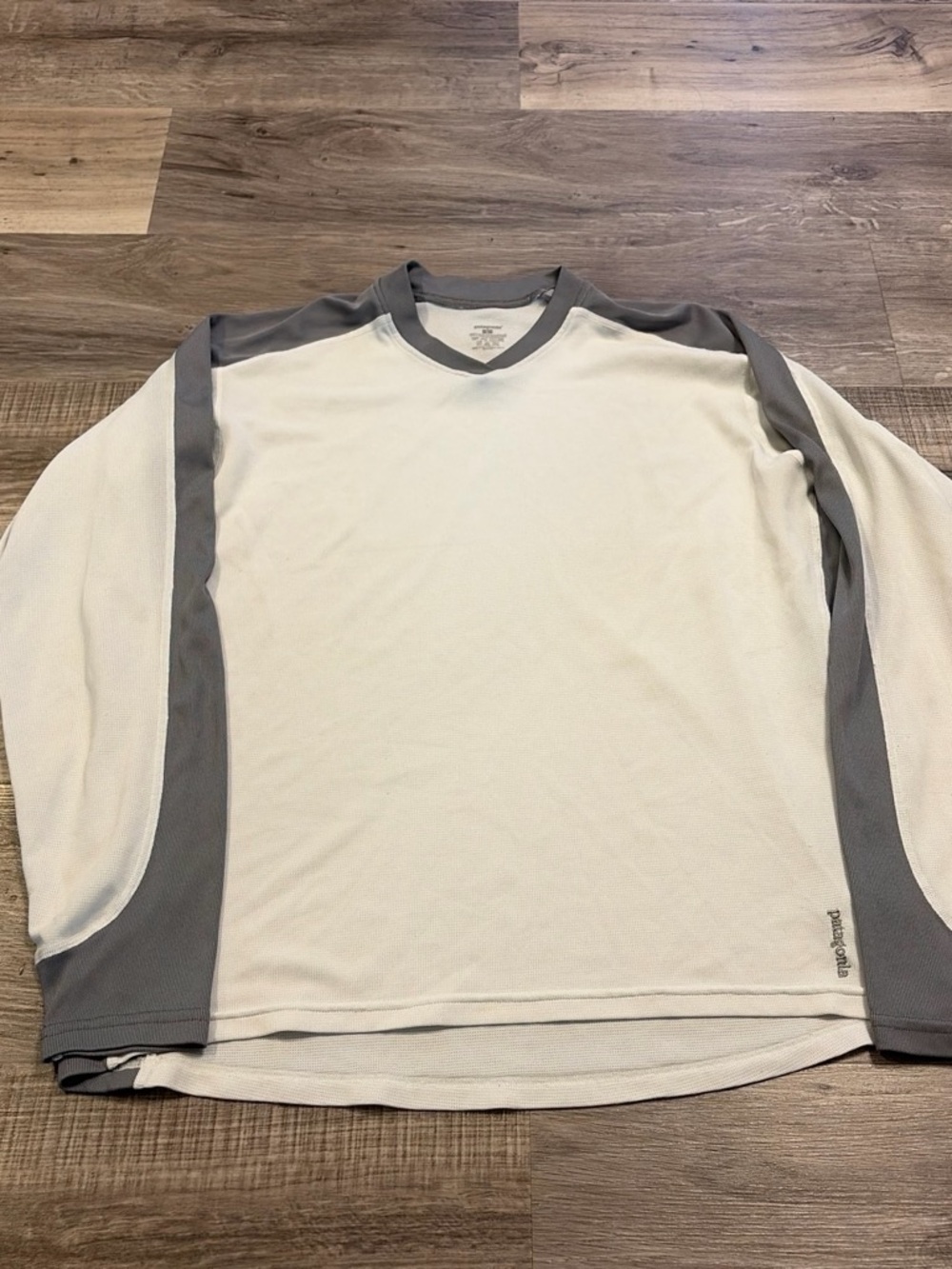 Patagonia Men’s Long-Sleeve Crew - White and Gray Contrast